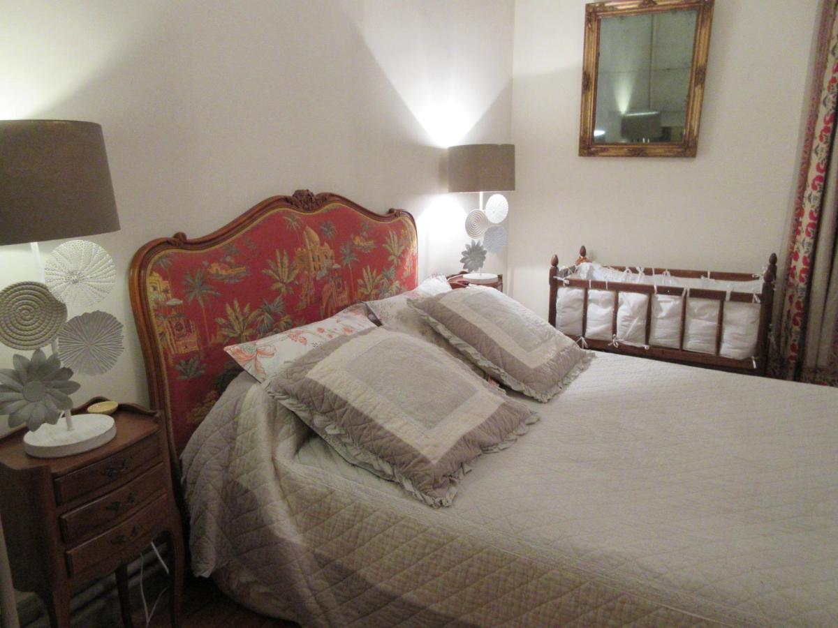 Le Manoir Sur La Roche, 74, Impasse Du Manoir, 71520 Navour Sur Grosne D121 Bed & Breakfast Clermain Екстериор снимка