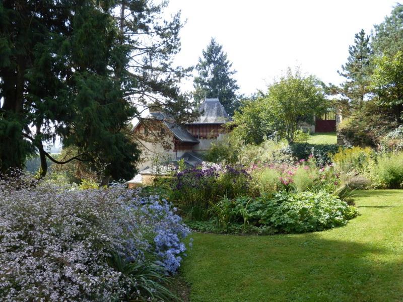 Le Manoir Sur La Roche, 74, Impasse Du Manoir, 71520 Navour Sur Grosne D121 Bed & Breakfast Clermain Екстериор снимка