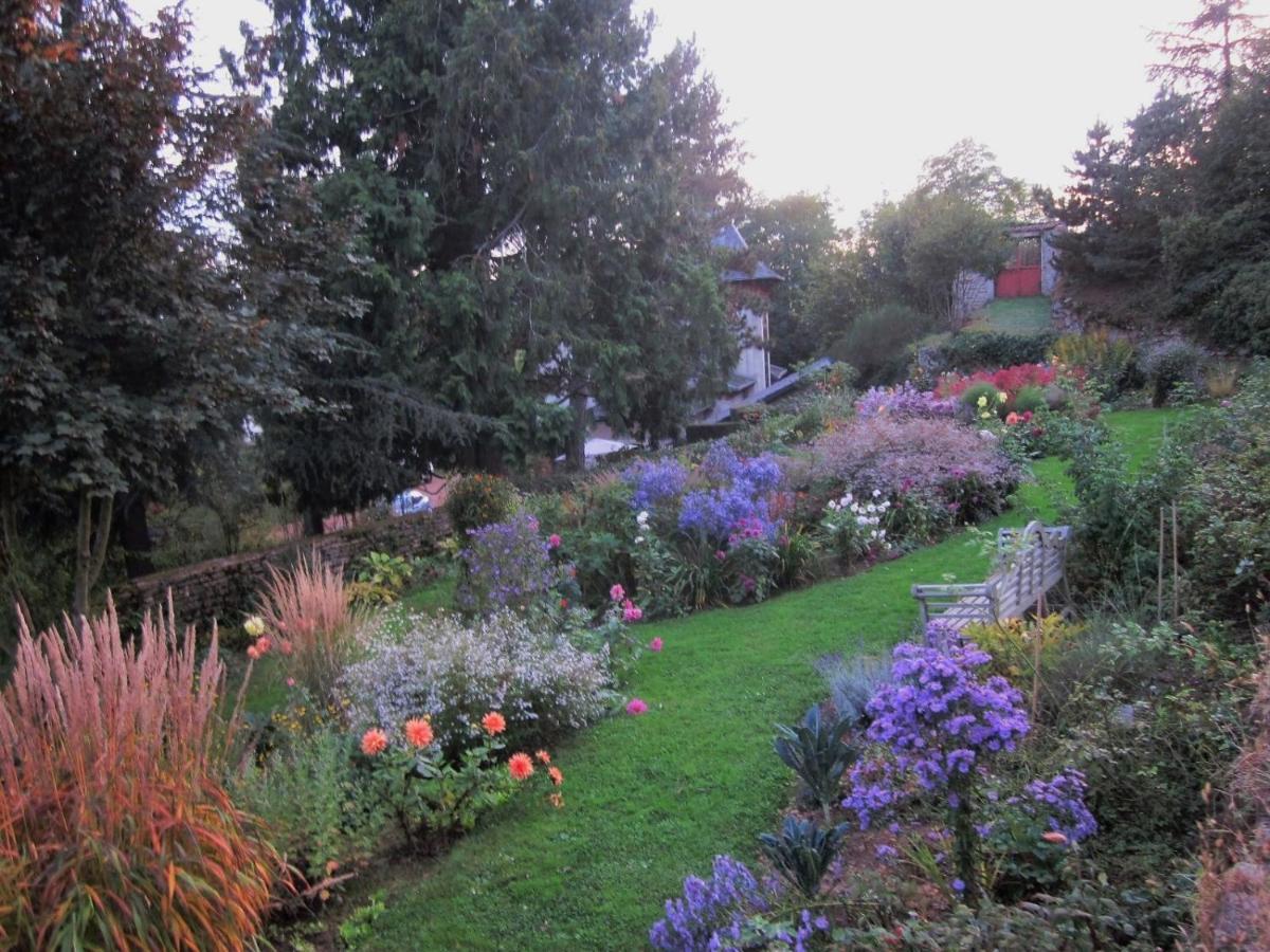 Le Manoir Sur La Roche, 74, Impasse Du Manoir, 71520 Navour Sur Grosne D121 Bed & Breakfast Clermain Екстериор снимка
